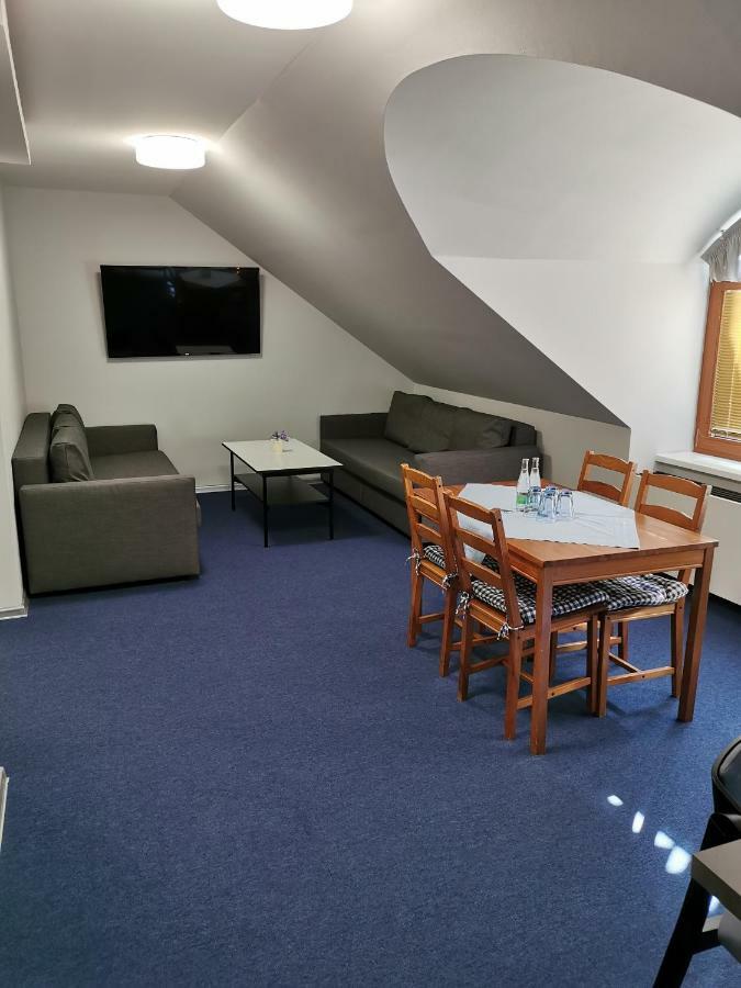 Hotel U Racka Ostrožská Nová Ves Exterior foto